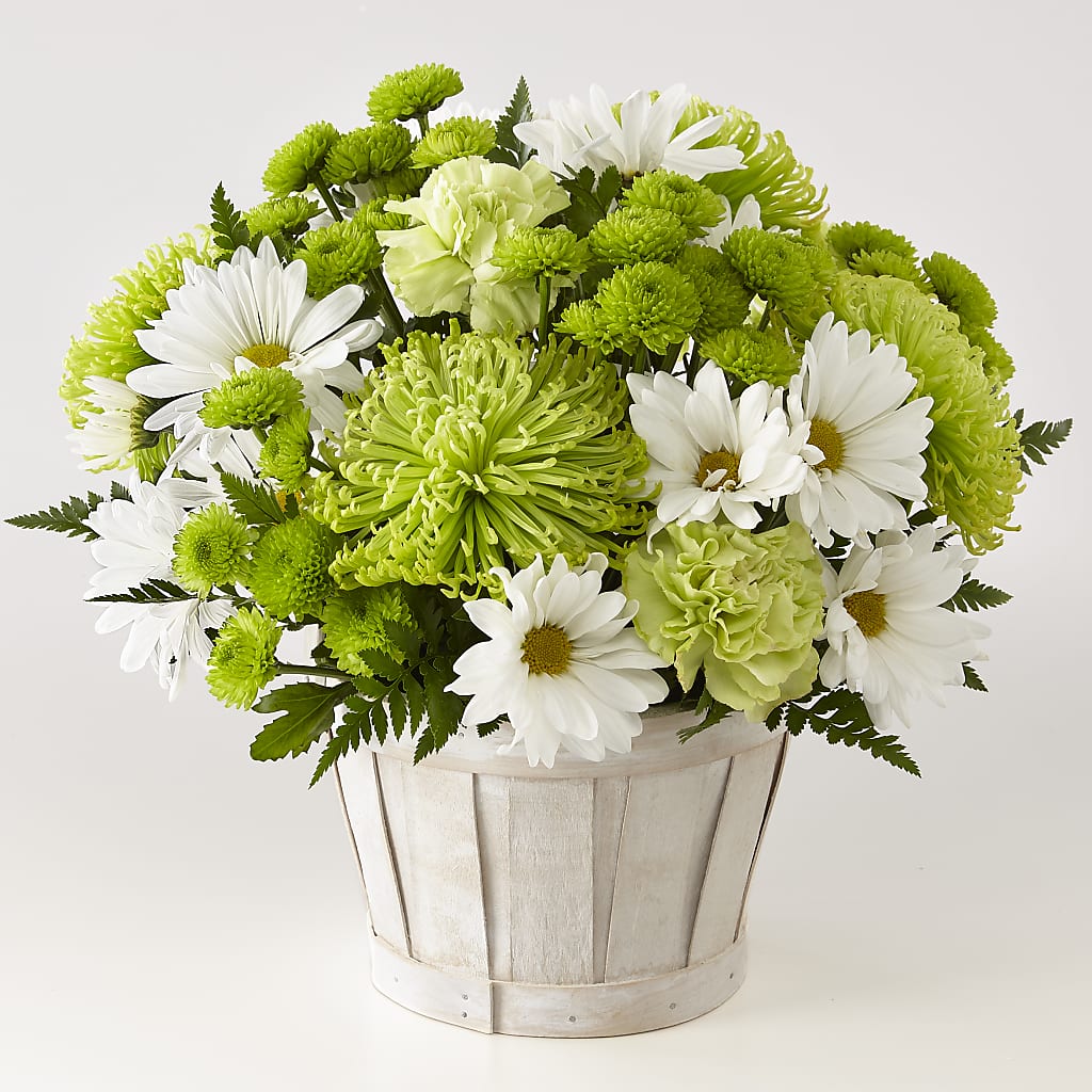 Lucky Charm Basket (Standard) – Burns Florist, Hanceville AL