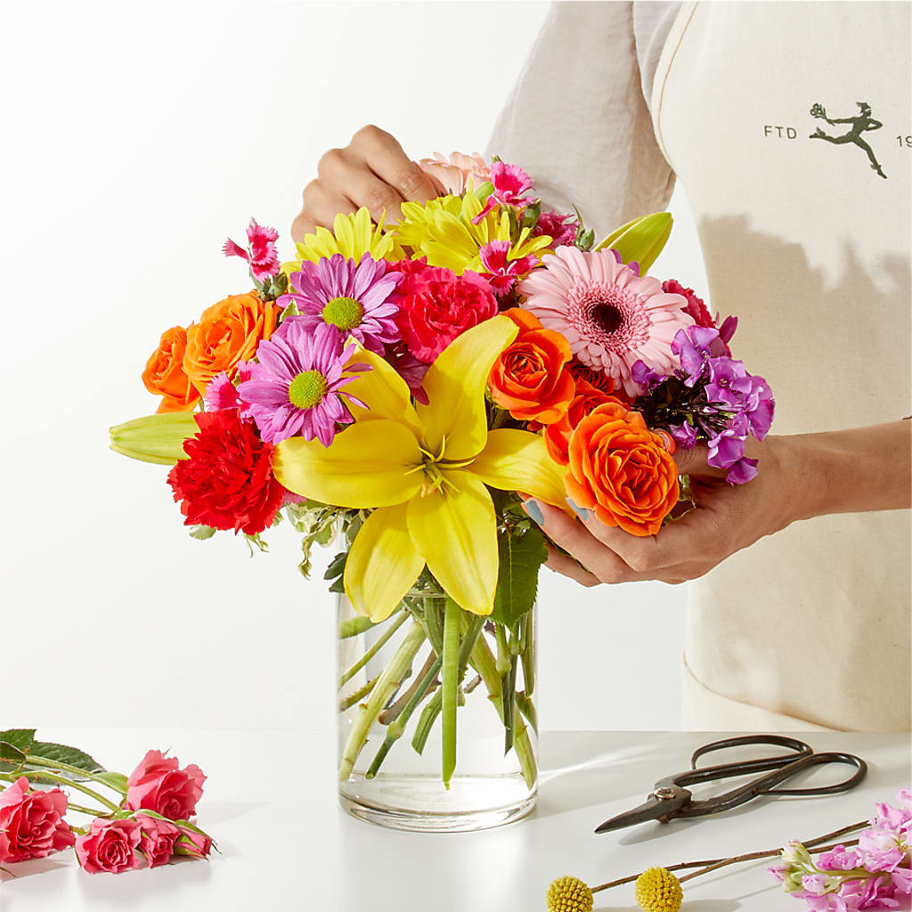 Cue the Confetti - A Florist Original – Burns Florist, Hanceville AL
