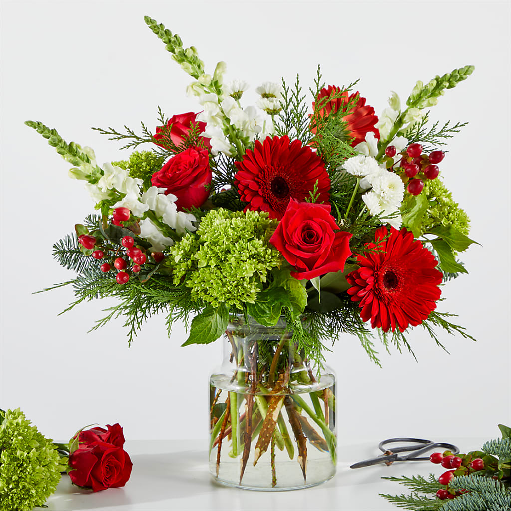 Merry Moment Bouquet – A Florist Original – Burns Florist, Hanceville AL
