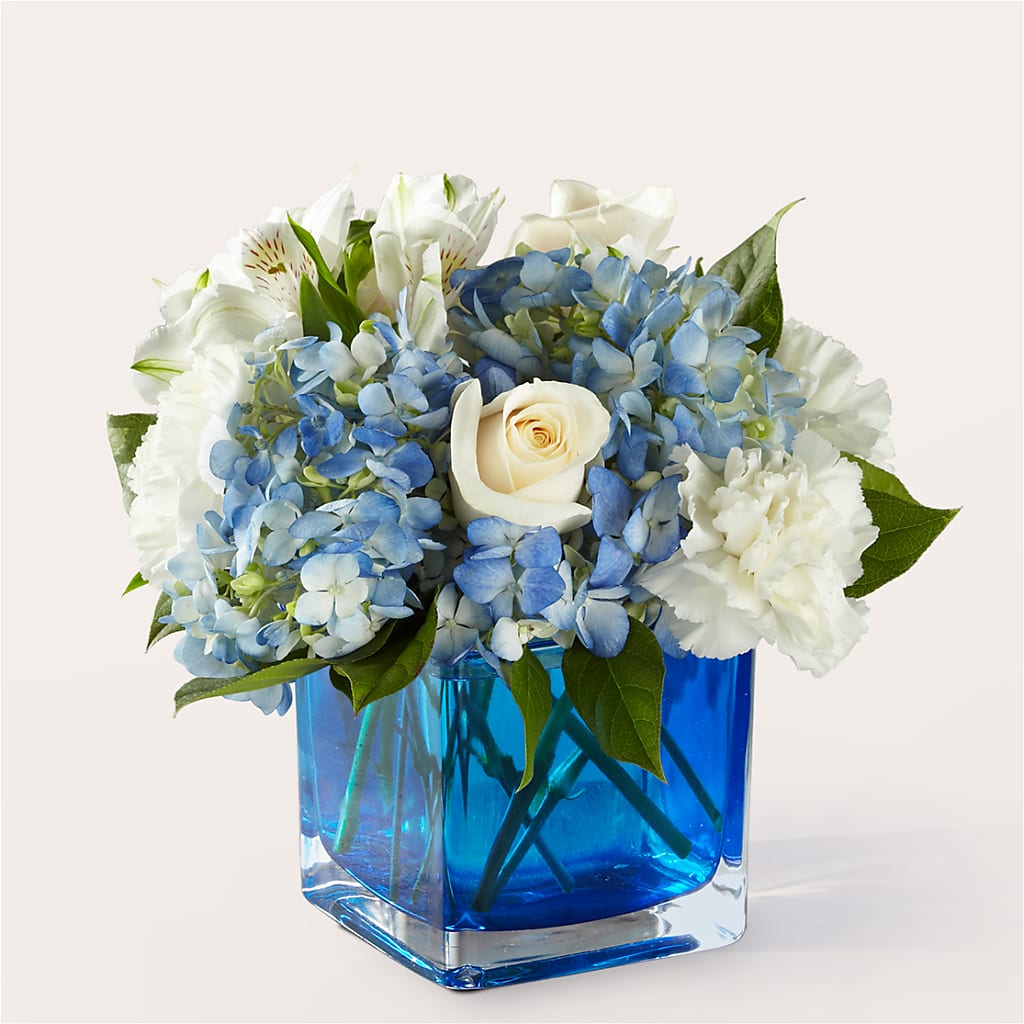 Soothing Waters Bouquet – Burns Florist, Hanceville AL