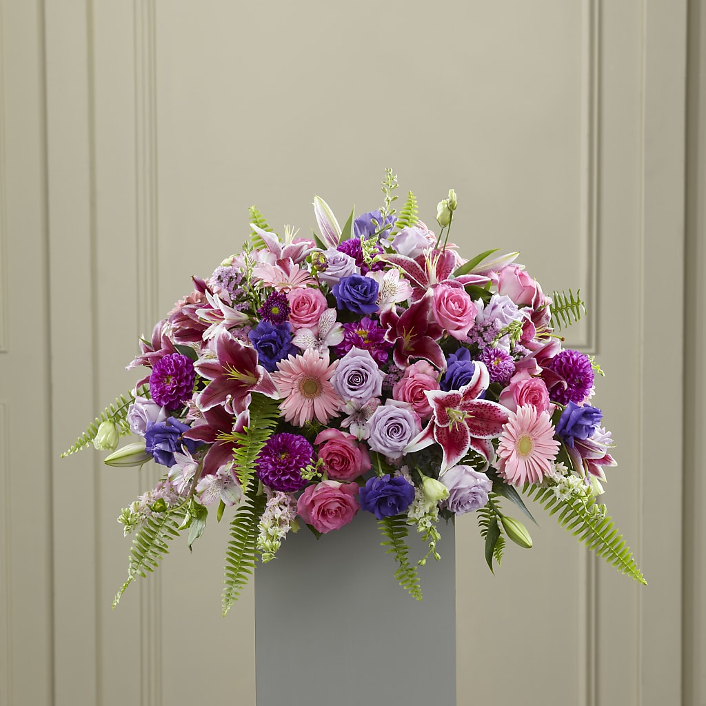 Fare Thee Well Pedestal – Burns Florist, Hanceville AL
