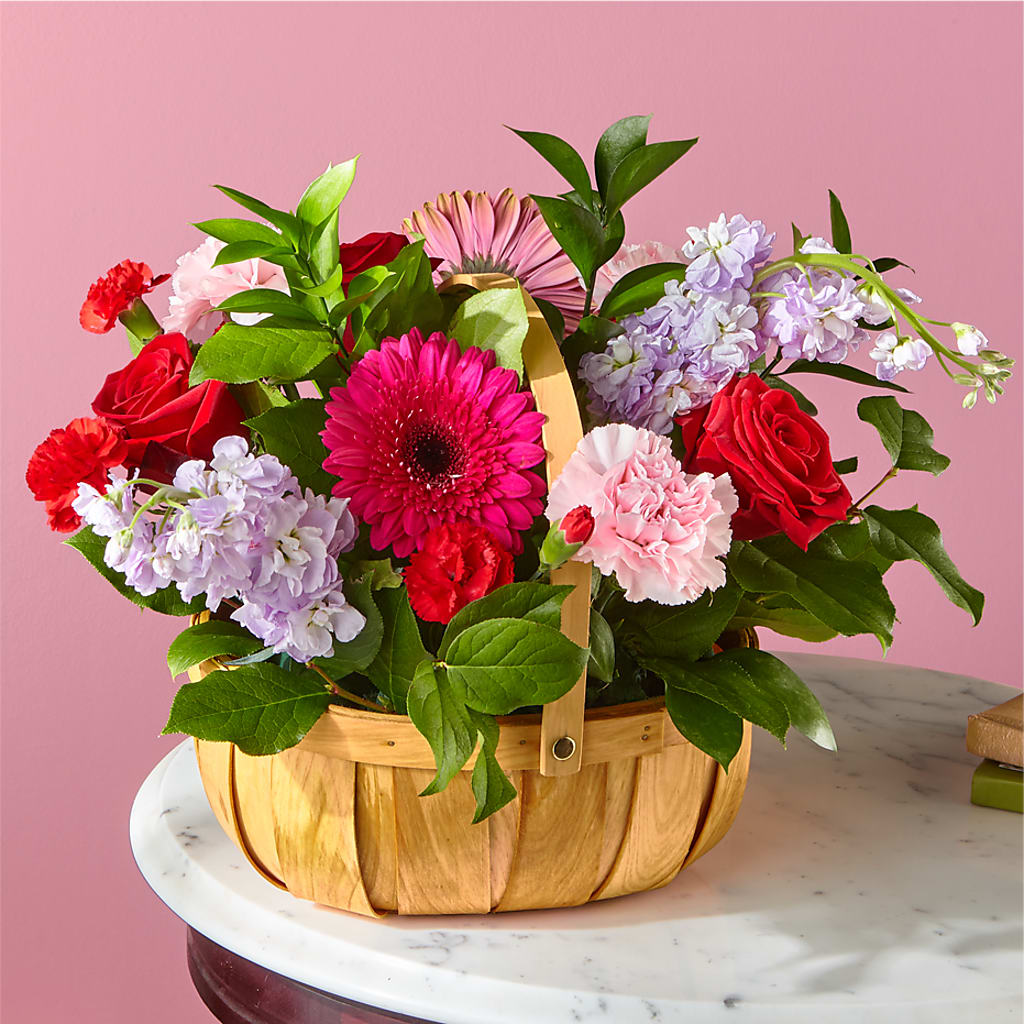 Pink Picnic Basket – Burns Florist, Hanceville AL