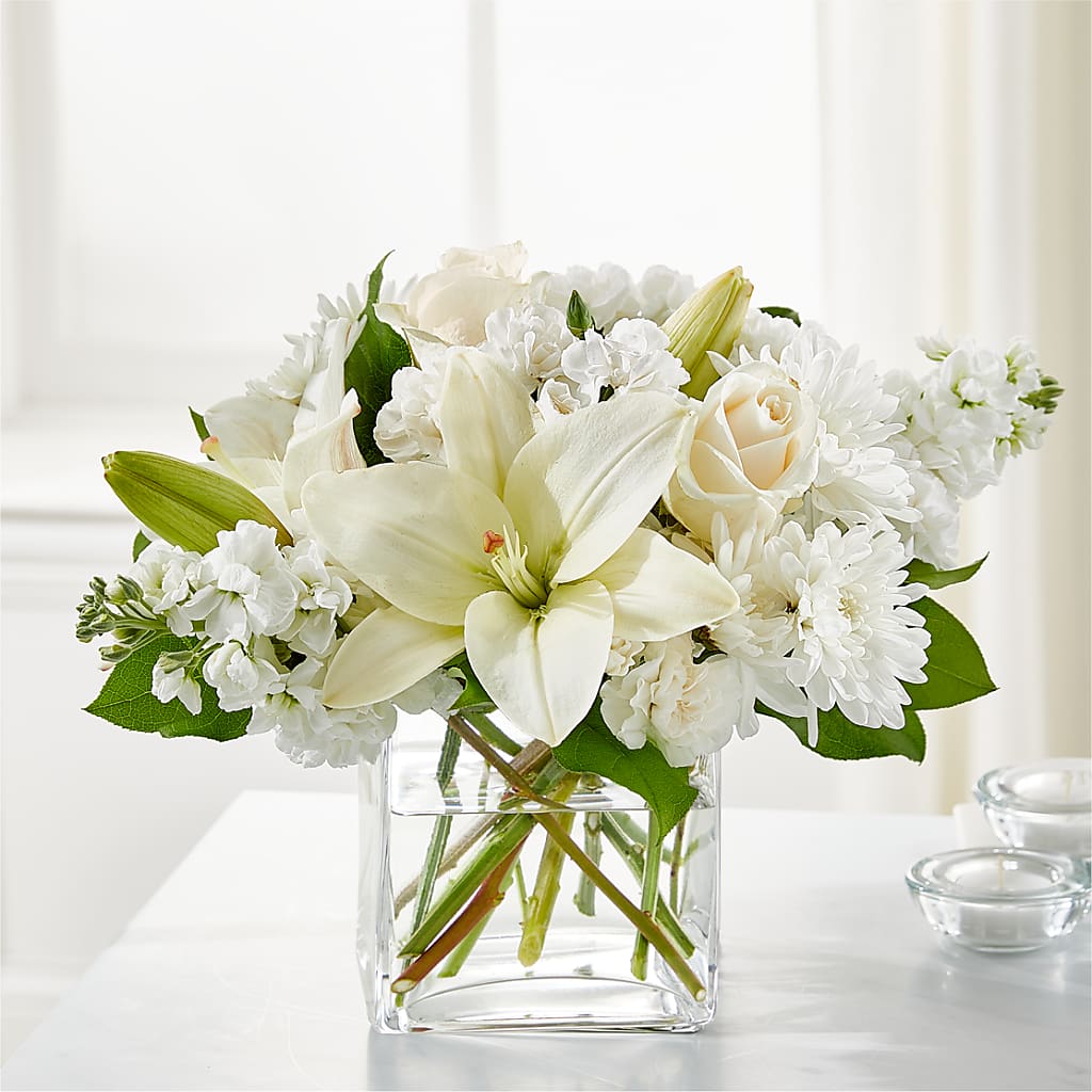 Gentle Breeze Bouquet – Burns Florist, Hanceville AL