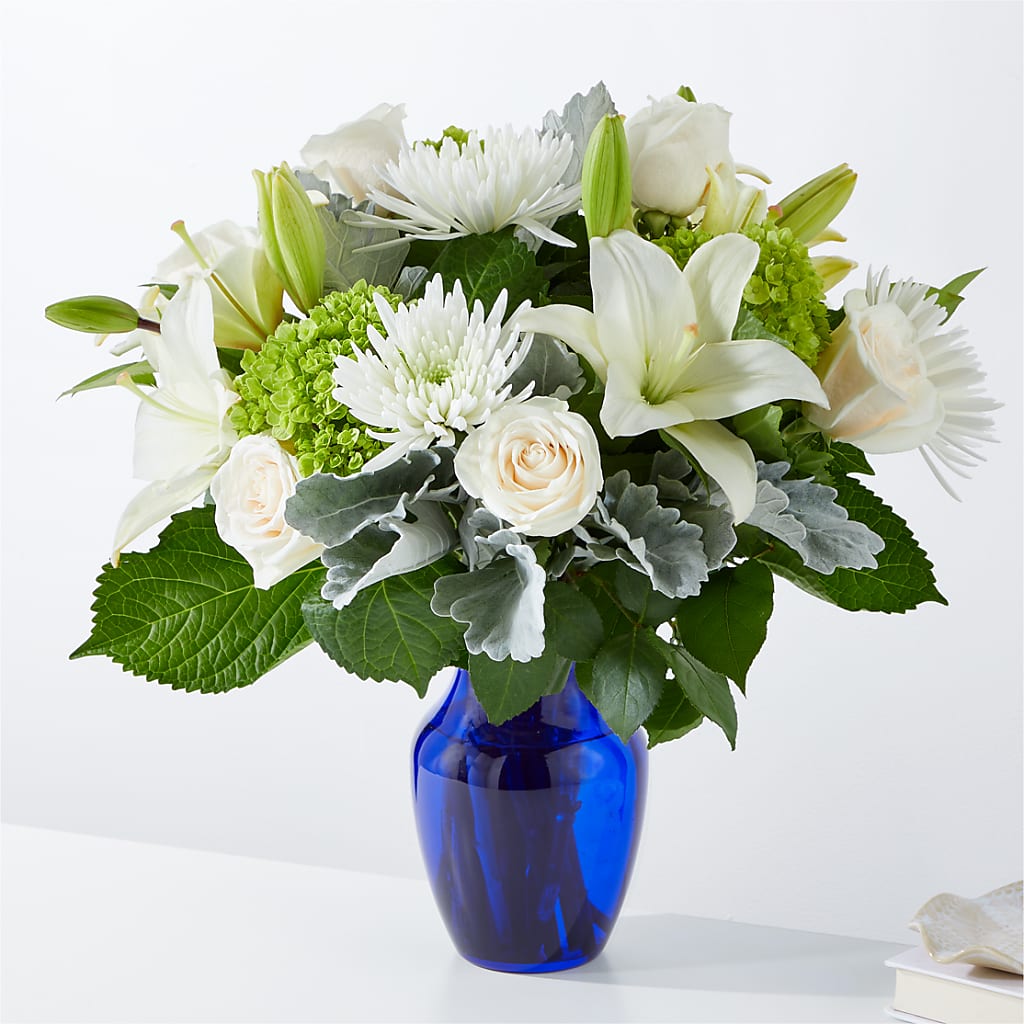 Snowy Dreams Bouquet – Burns Florist, Hanceville AL