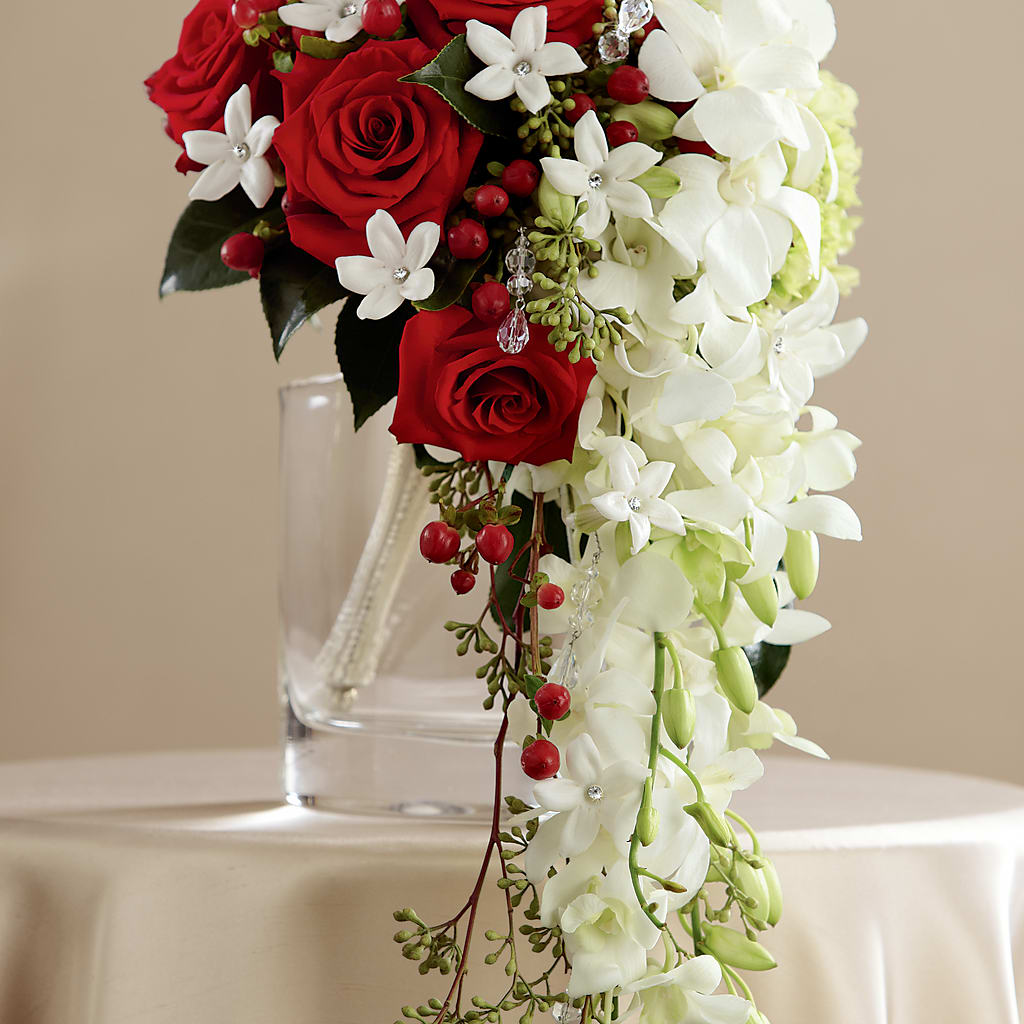 Here Comes the Bride Bouquet – Burns Florist, Hanceville AL