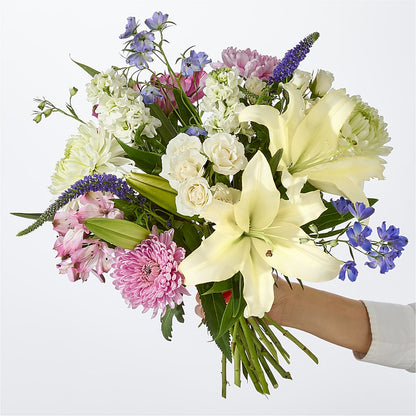 Winter Celebration Bouquet –  Burns Florist, Hanceville AL