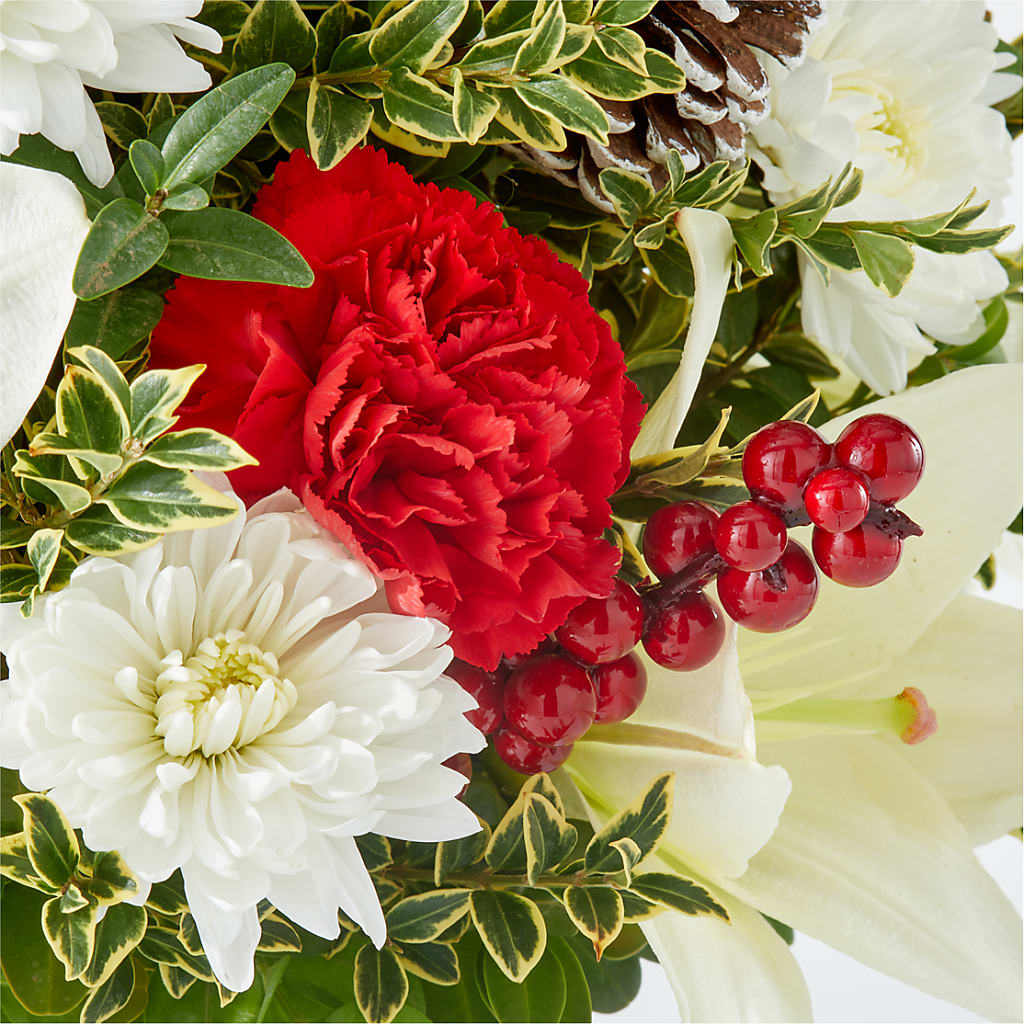 Festive Moments Tree –  Burns Florist, Hanceville AL