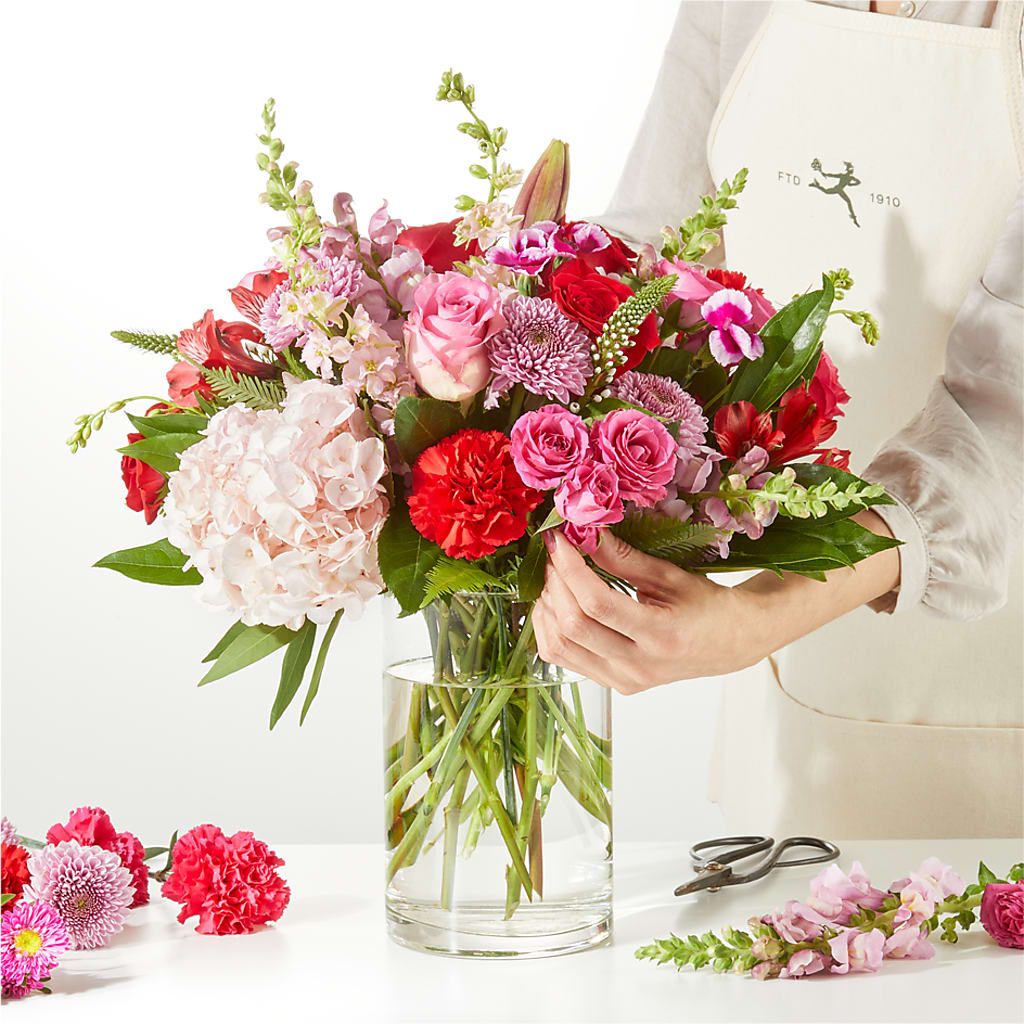 Swooning Over You - A Luxury Florist Original –  Burns Florist, Hanceville AL