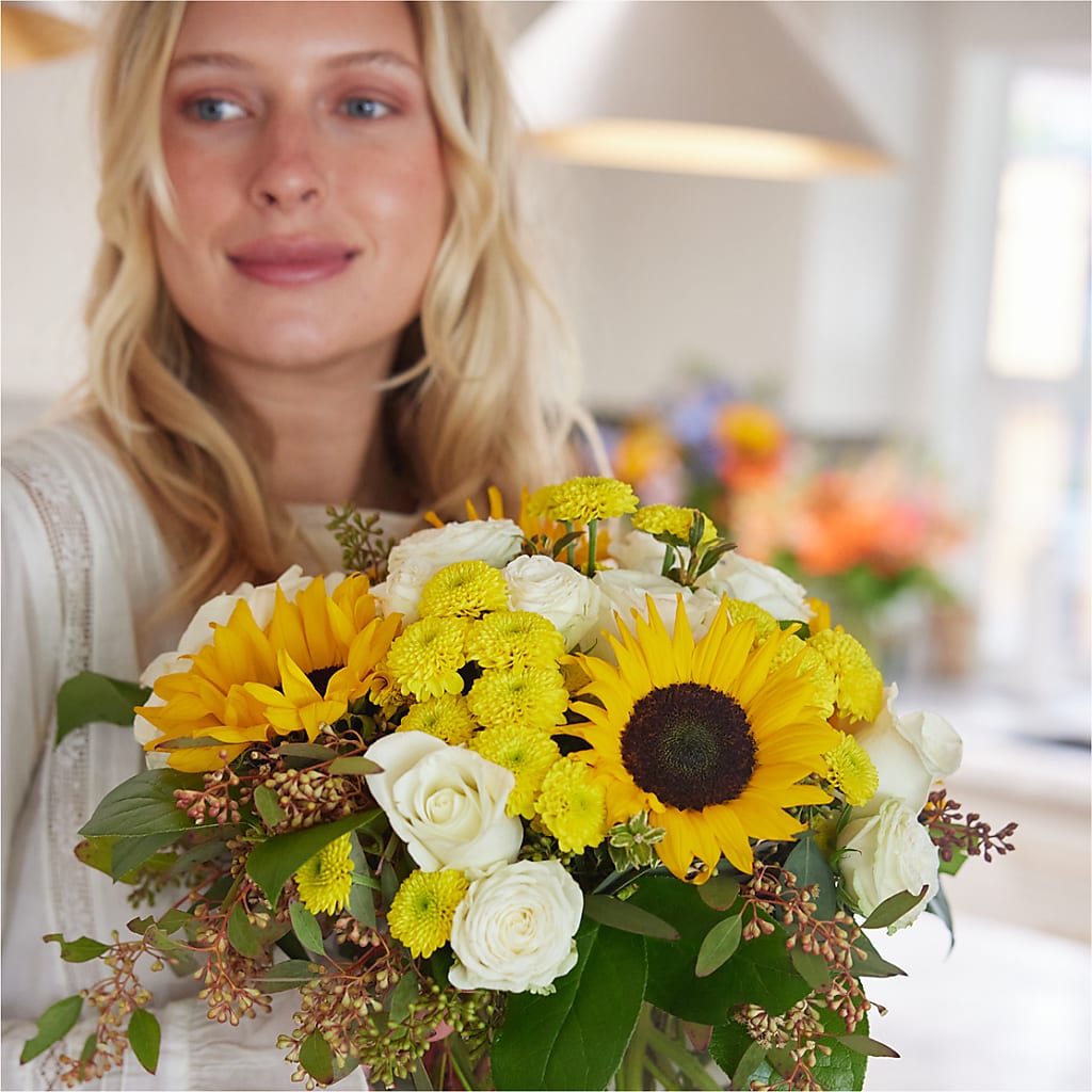 Luminous Morning Bouquet –  Burns Florist, Hanceville AL