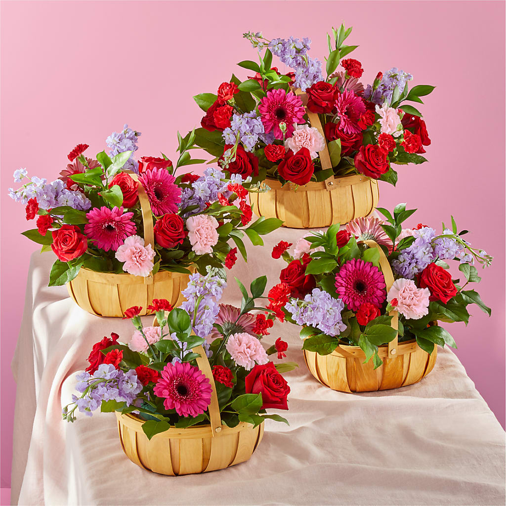 Pink Picnic Basket –  Burns Florist, Hanceville AL