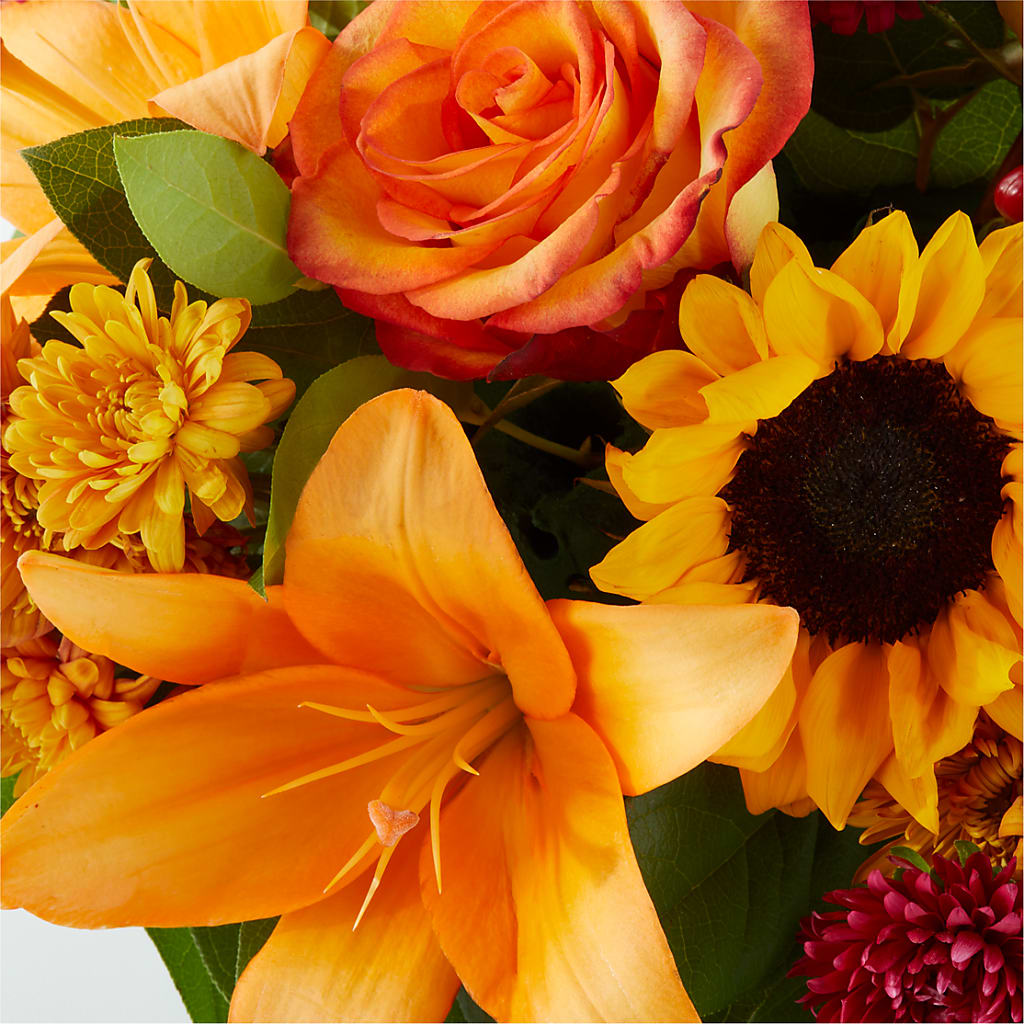 Grateful Centerpiece –  Burns Florist, Hanceville AL