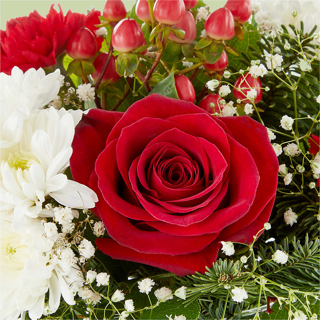 Chance of Flurries Bouquet –  Burns Florist, Hanceville AL