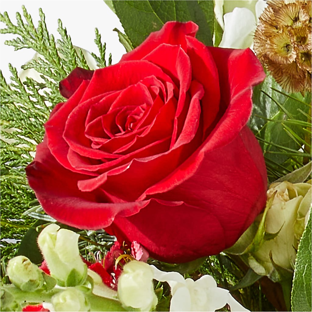 Deck the Halls Bouquet –  Burns Florist, Hanceville AL