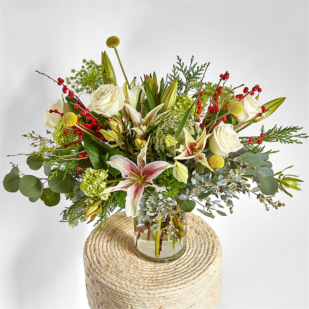 Berry & Bright Bouquet –  Burns Florist, Hanceville AL