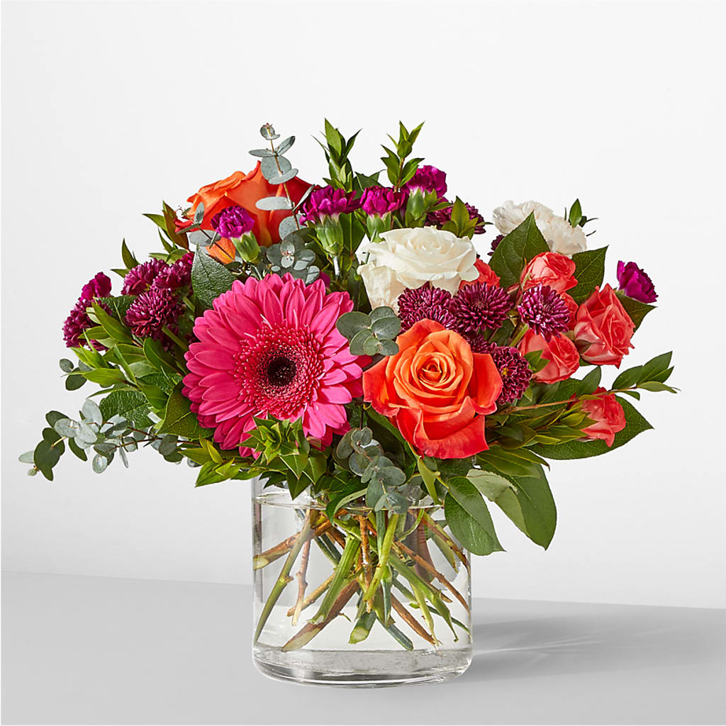 Smell the Roses Bouquet –  Burns Florist, Hanceville AL