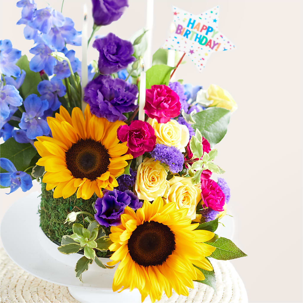 Star of the Day Floral Cake –  Burns Florist, Hanceville AL